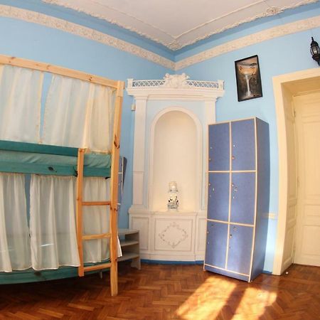أوديسا Orpheus Hostel And Apartments المظهر الخارجي الصورة