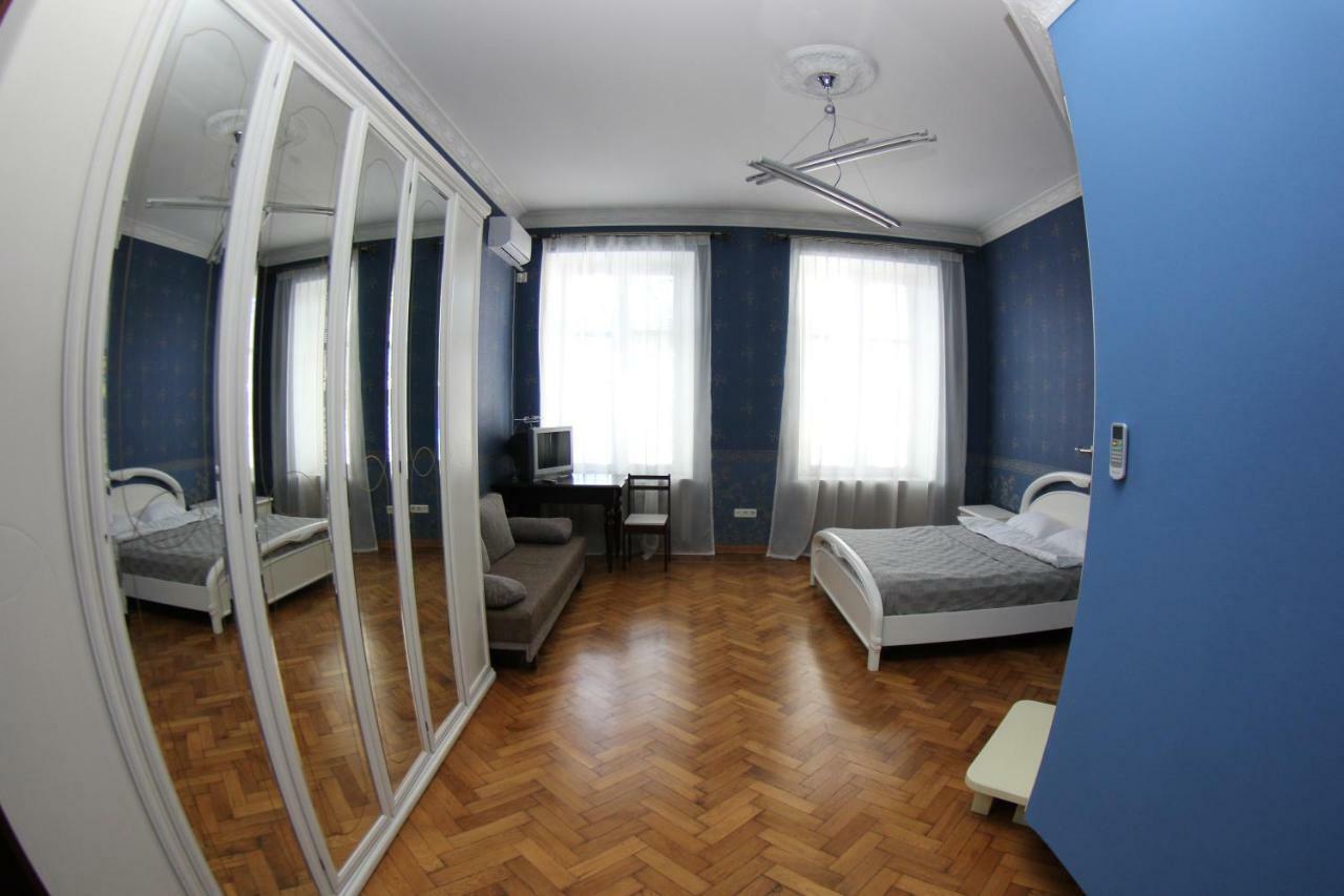 أوديسا Orpheus Hostel And Apartments المظهر الخارجي الصورة