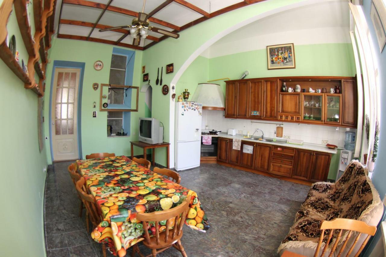 أوديسا Orpheus Hostel And Apartments المظهر الخارجي الصورة