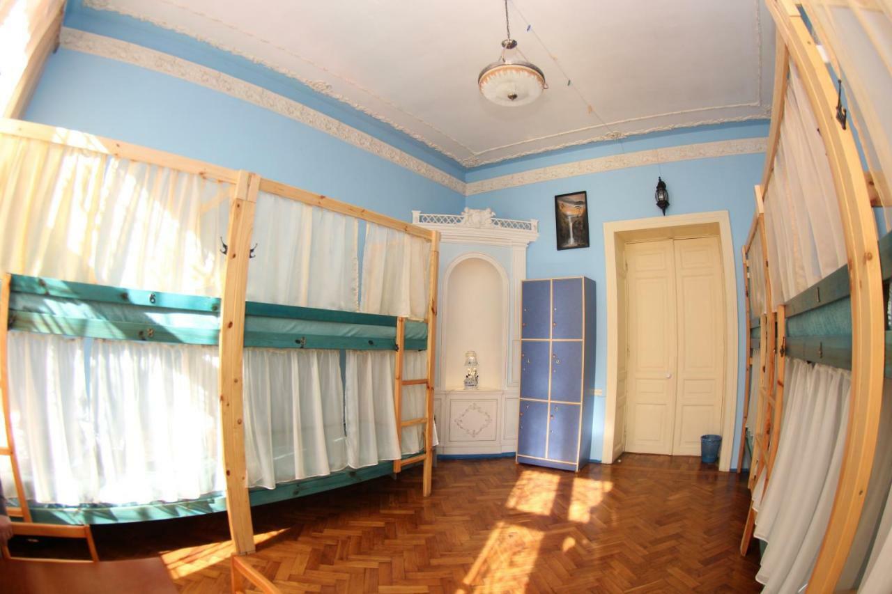 أوديسا Orpheus Hostel And Apartments المظهر الخارجي الصورة